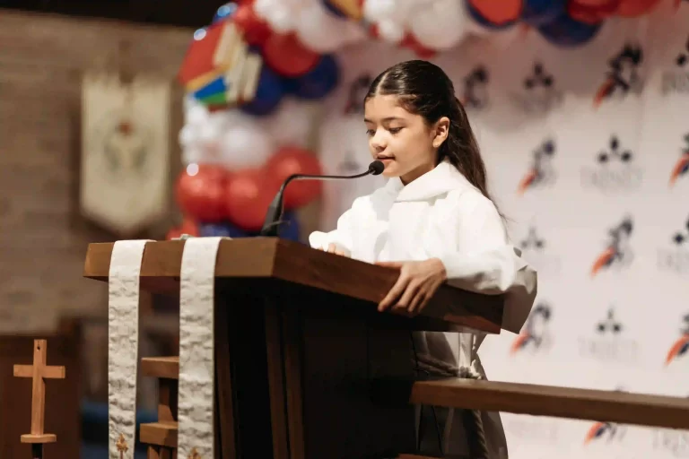 Trinity2025_JumpingUp 13