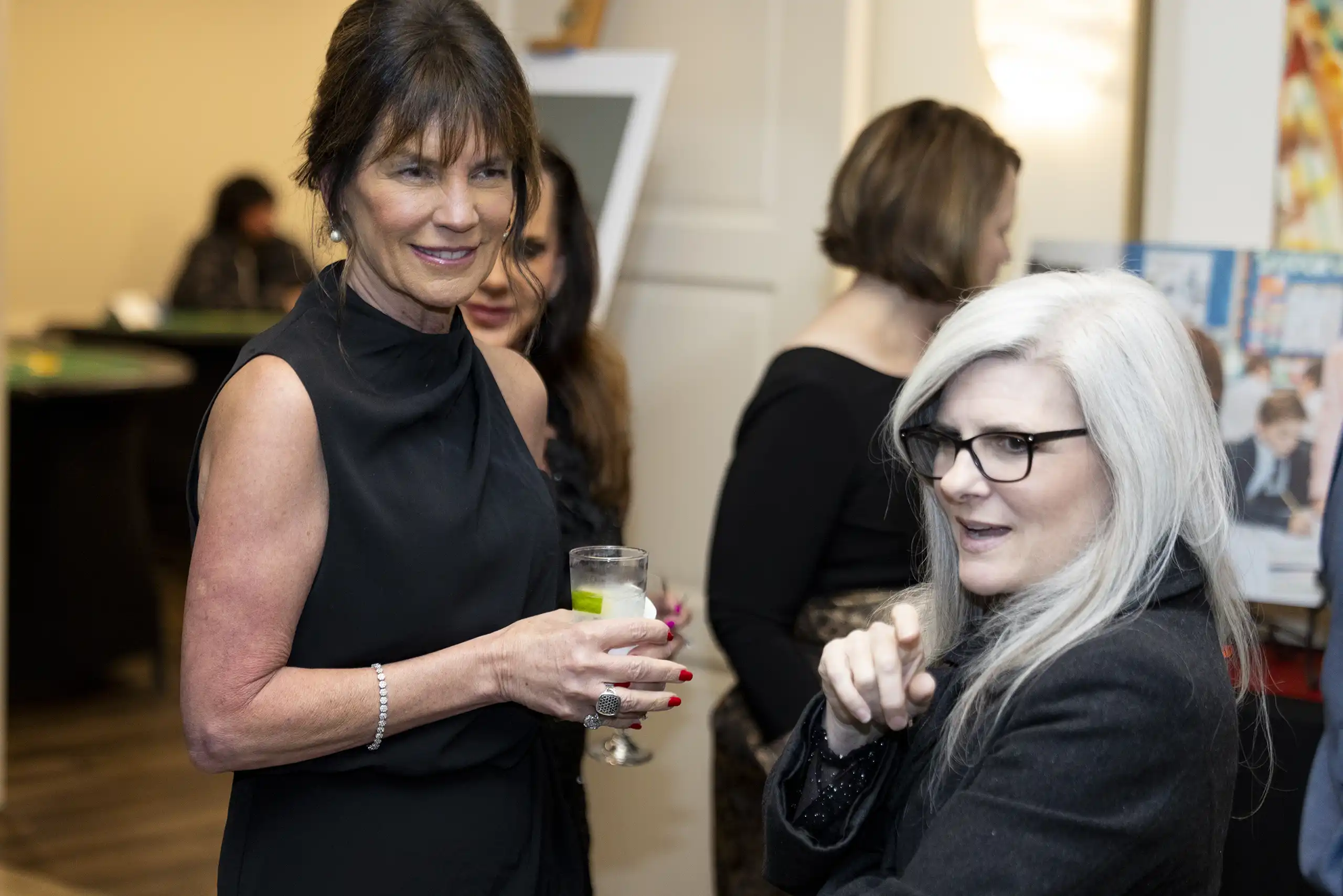 Beverly-Finch-TrinityRoyale-2