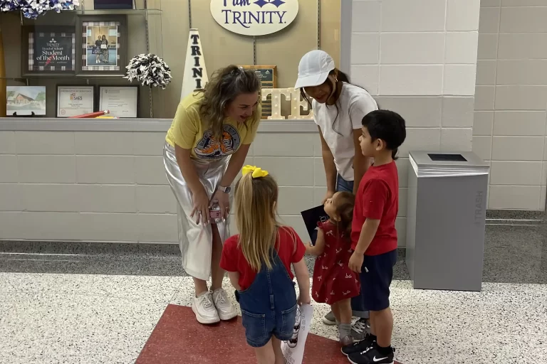 D-is-for-Donut_image10