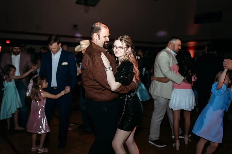 DaddyDaughterDance_1